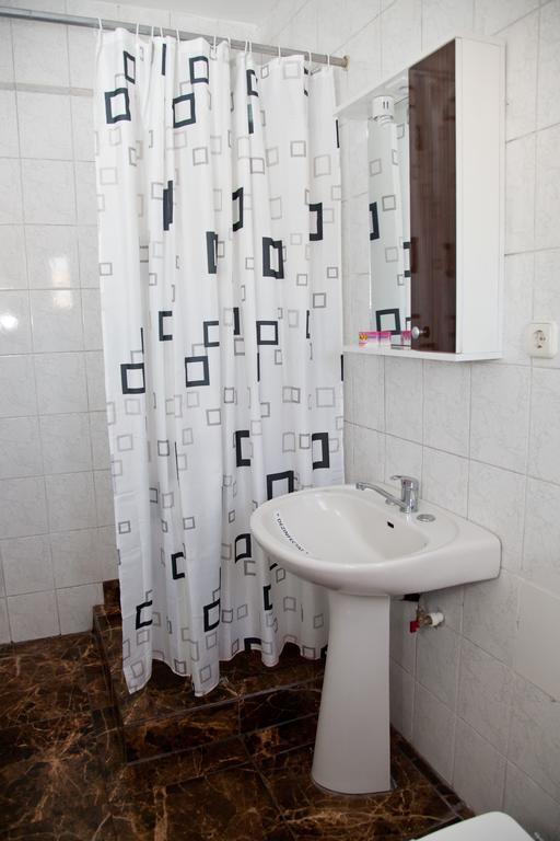 Hotel Metropol Piteşti Pokoj fotografie