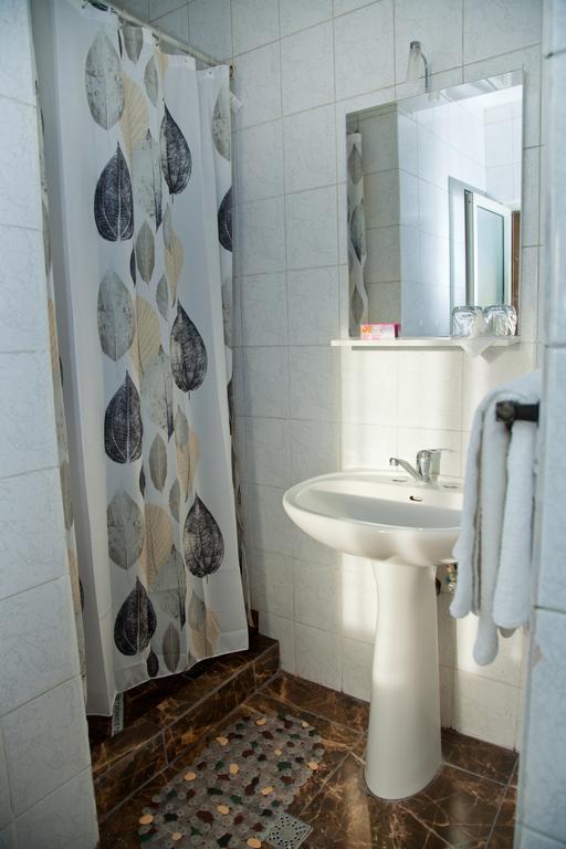 Hotel Metropol Piteşti Pokoj fotografie